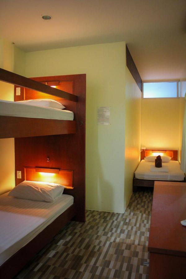 Phangan Barsay Hostel Thongsala Ngoại thất bức ảnh