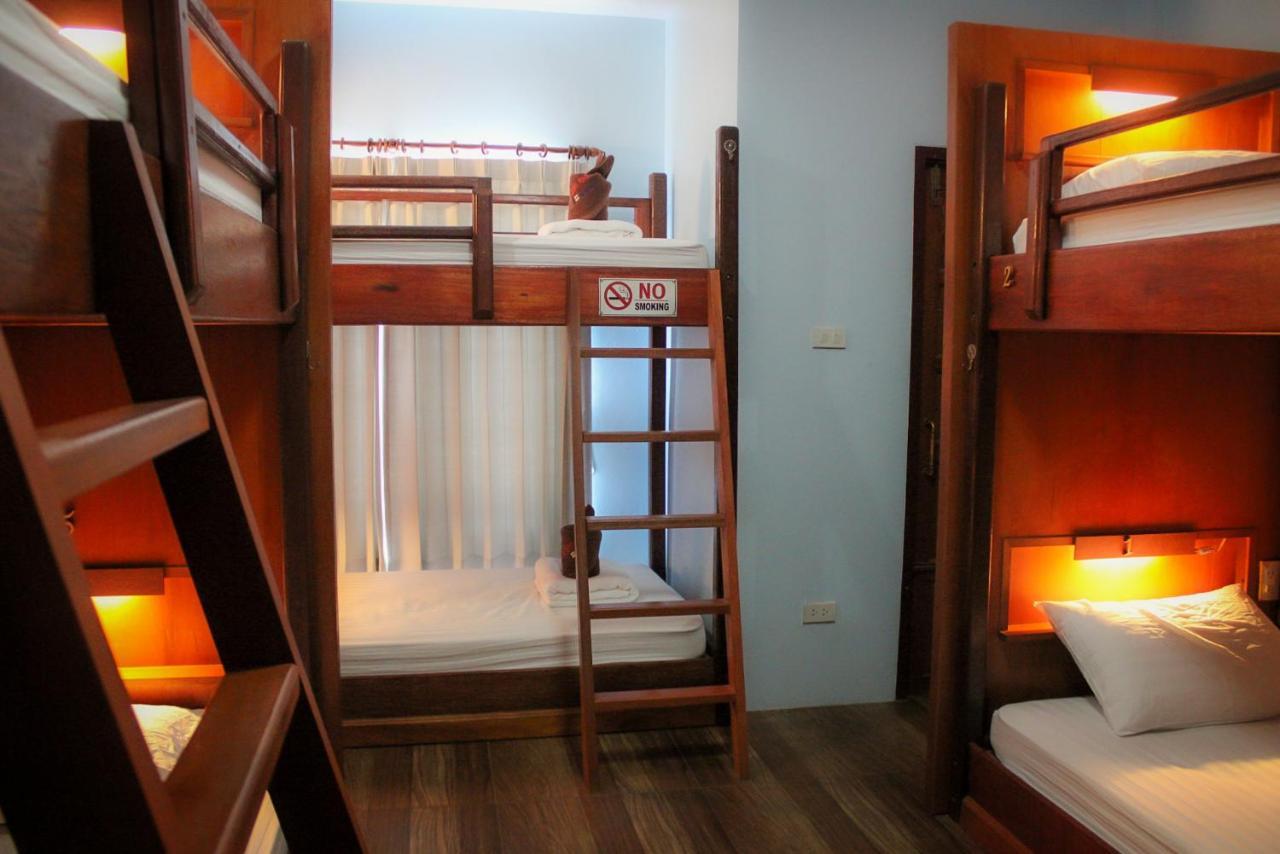 Phangan Barsay Hostel Thongsala Ngoại thất bức ảnh
