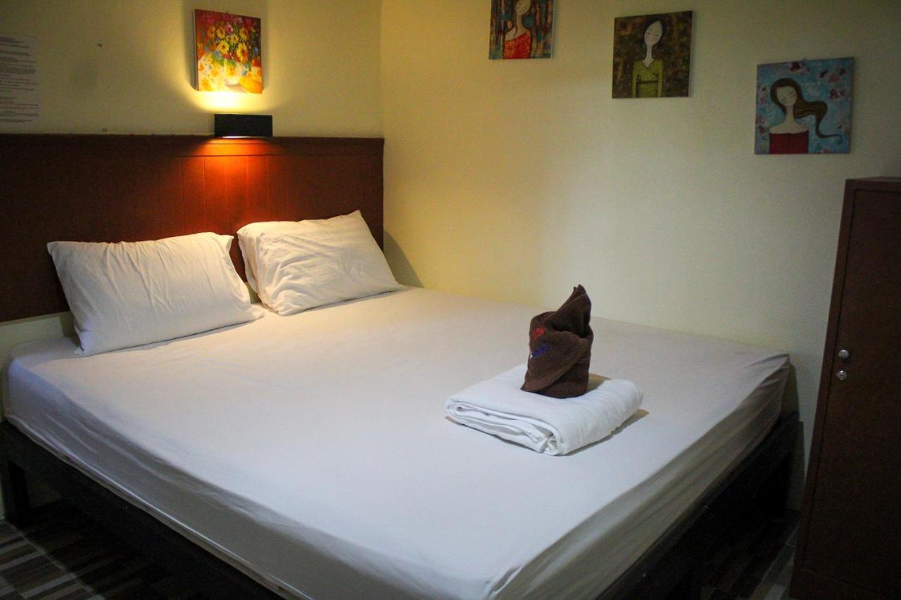 Phangan Barsay Hostel Thongsala Ngoại thất bức ảnh