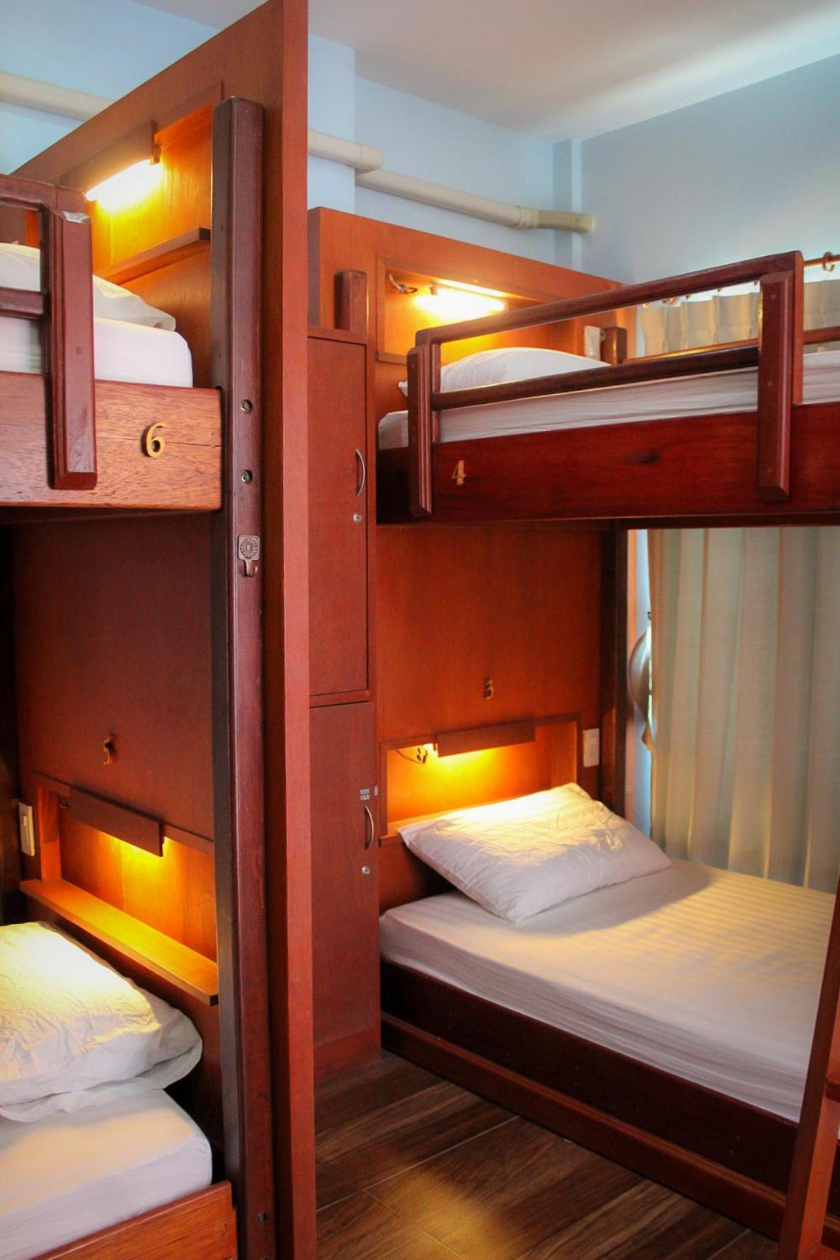 Phangan Barsay Hostel Thongsala Ngoại thất bức ảnh